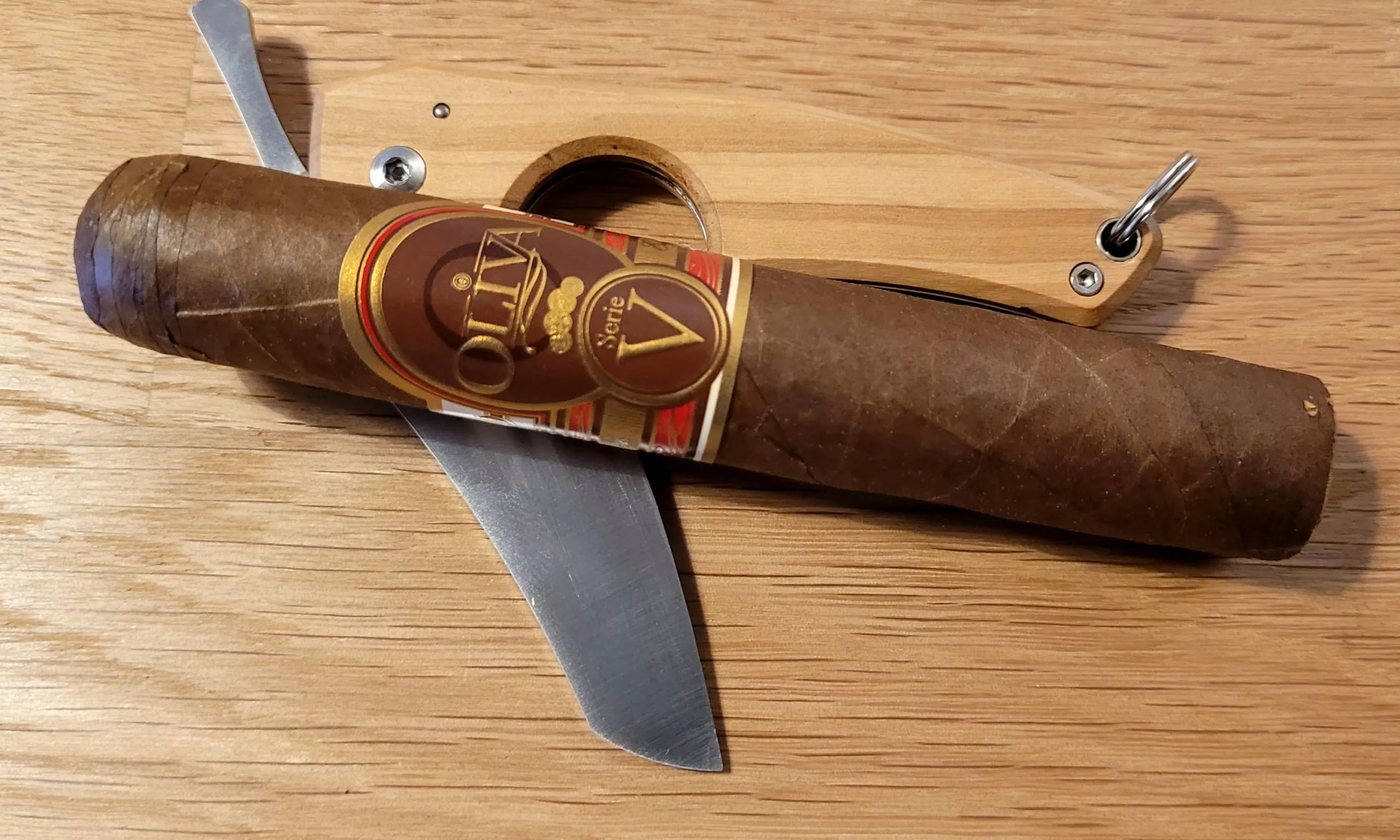 oliva-serie-v-liga-especial-double-robusto