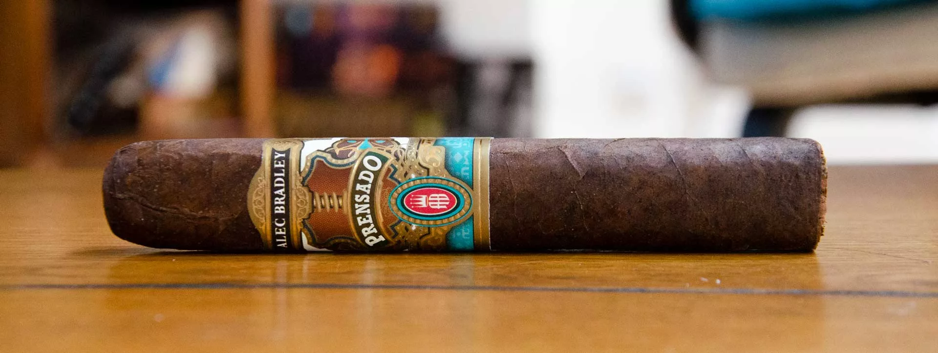 alec-bradley-prensado-robusto