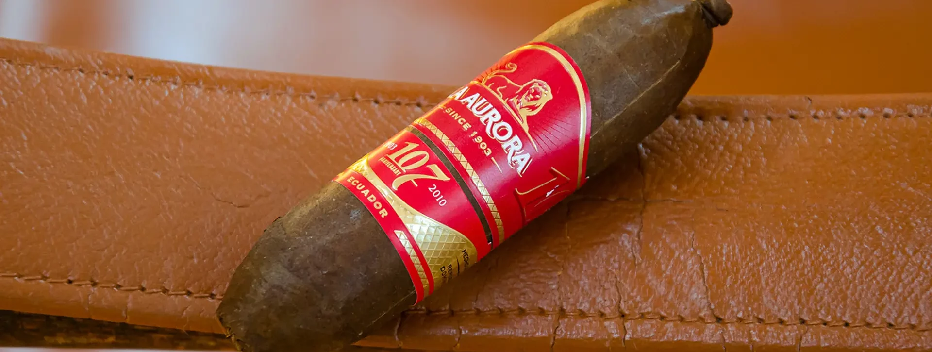 la-aurora-107-ecuador-zeppelin