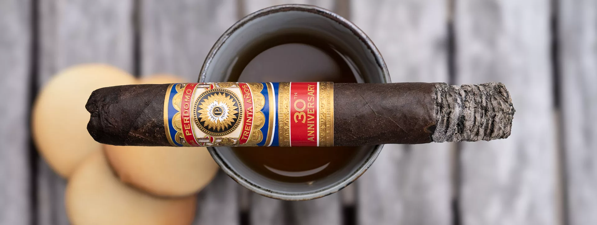perdomo-30th-anniversary-maduro-epicure-toro (1)