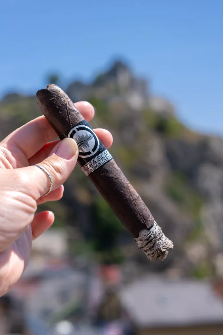 Escobar Cigars et cochon à la broche